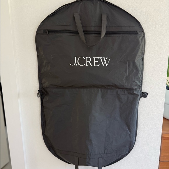 J. Crew 100% Wool Black Tuxedo with Bow Tie, Cummerbund, Suspenders & Travel Bag - Picture 16 of 16